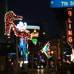 Center Las Vegas